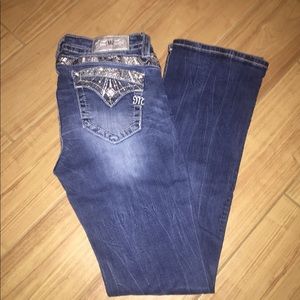 Miss Me Dark wash jeans